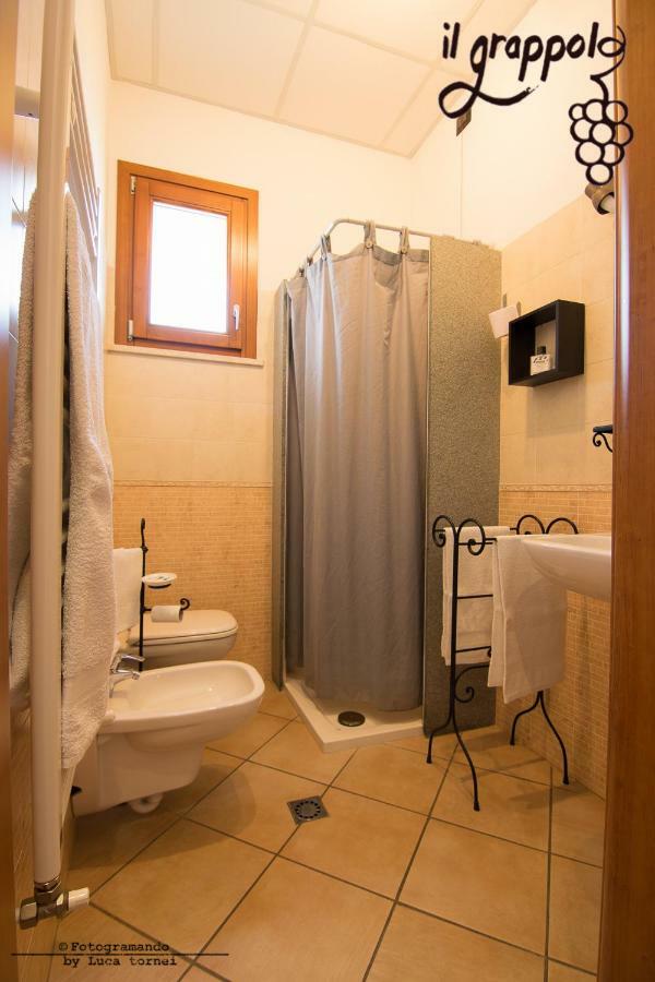 סירמיונה B&B Il Grappolo Foresteria Lombarda מראה חיצוני תמונה
