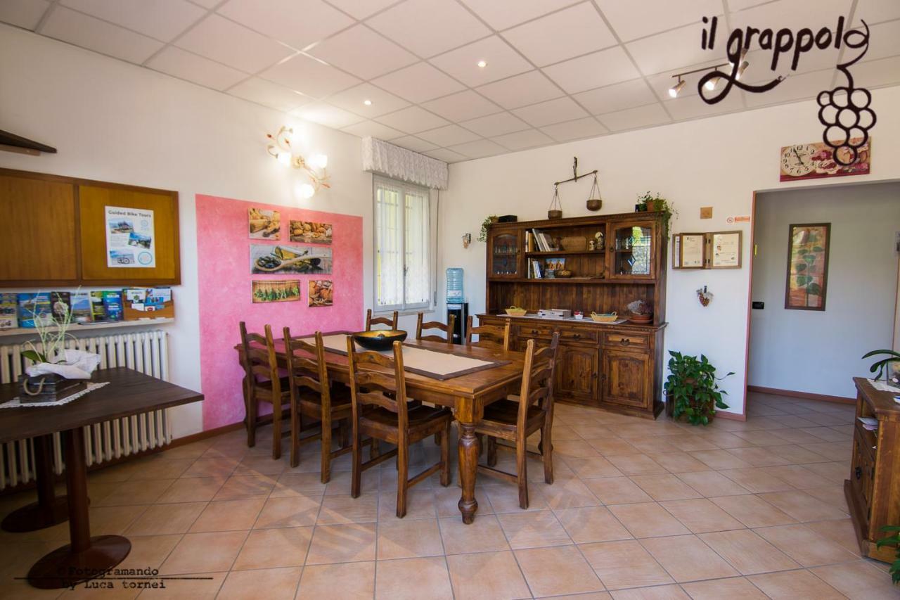 סירמיונה B&B Il Grappolo Foresteria Lombarda מראה חיצוני תמונה